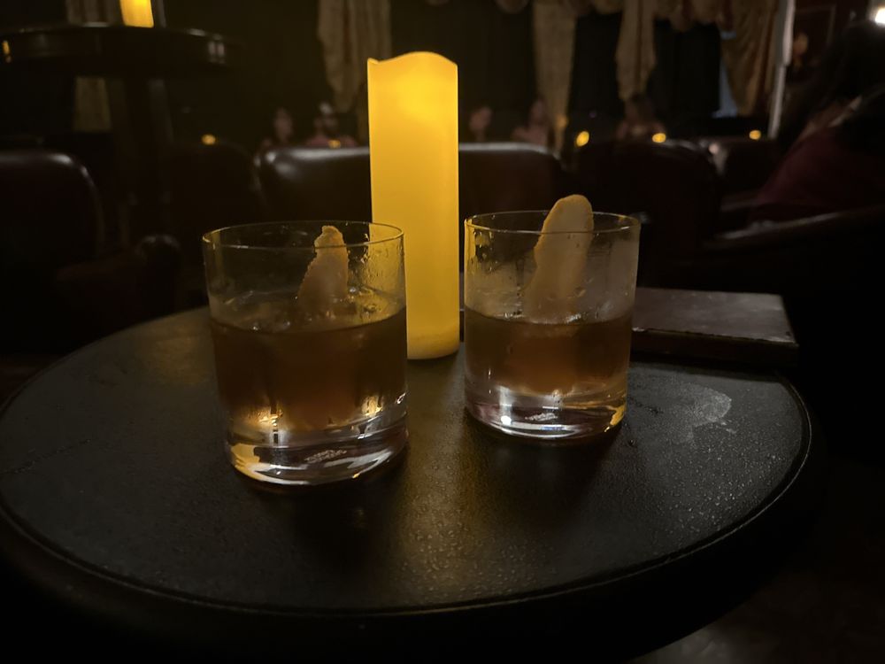 The Hi Brau Room - wedding in Honolulu, HI