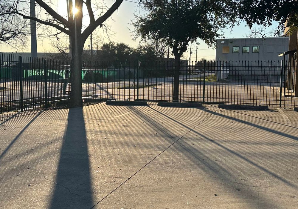 Slide of Vanguard General Contracting