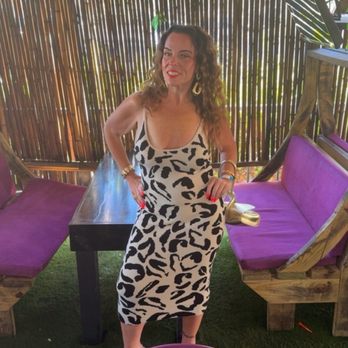 Kekoon Restaurant & Lounge - Backyard area - Bars Near Me - Davie, Florida