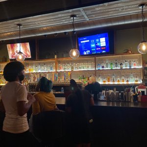 204 NORTH KITCHEN & COCKTAILS - 645 Photos & 500 Reviews - 204 N Tryon ...