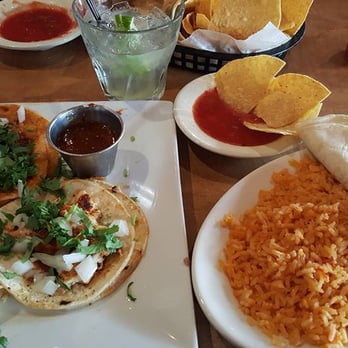 El Vaquero Mexican Restaurant - Mexican Near Me - Perrysburg, Ohio