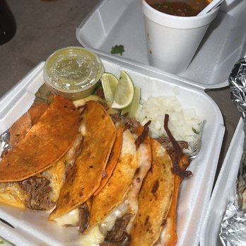 Cheli's Food Truck - Food Trucks Near Me - Sparks, Nevada Cheli's Food Truck - Food Trucks Near Me - Sparks, Nevada
