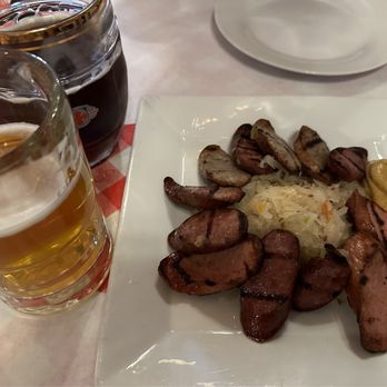 Jorg's Cafe Vienna - Jorg's Wurst Sampler - German Near Me - Plano, Texas