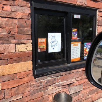 Burger King - Apparently no one can answer at the window - Fast Food Near Me - Saint Augustine, Florida