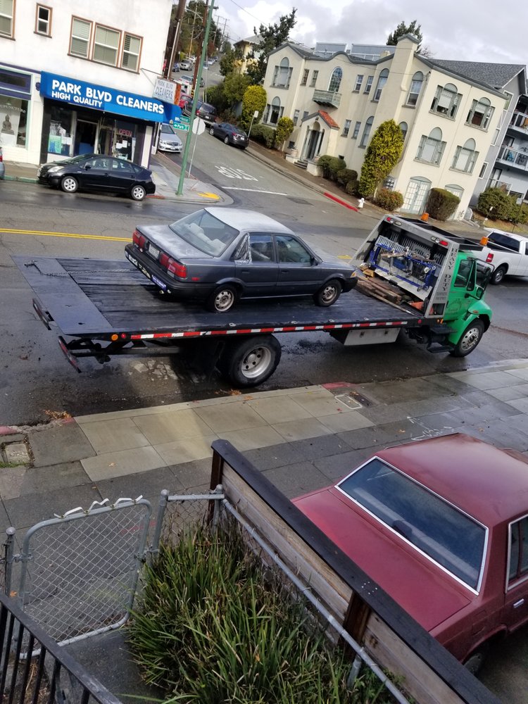 STRETCH TOWING AND ROADSIDE Updated September 2024 14 Photos & 24 Reviews Oakland