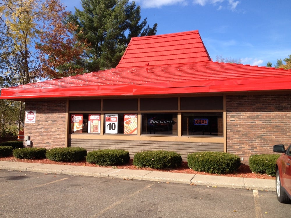 PIZZA HUT Updated June 2024 10 Reviews 97 Main St, Queensbury