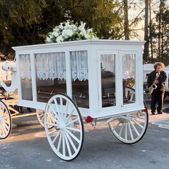 Gainer's Florist - Gainer's was so creative in their flower presentation. - Florists Near Me - Pleasantville, New Jersey Gainer's Florist - Gainer's was so creative in their flower presentation. - Florists Near Me - Pleasantville, New Jersey