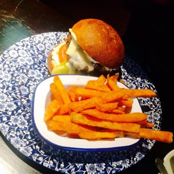 Bow Lane - Lamb burger with sweet potato fries - Cocktail Bars Near Me - Dublin, D