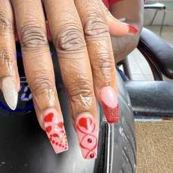Beautiful Nails & Tanning