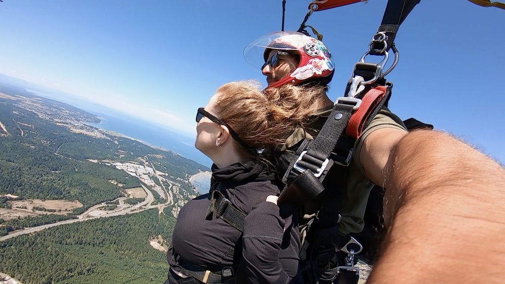 Skydive Vancouver Island Logo
