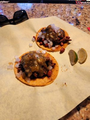 Tony P's Park Ave Bar & Grill by null