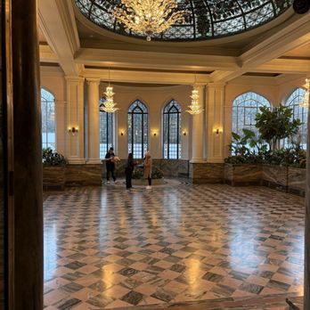 Casa Loma - Museums Near Me - Toronto, Ontario