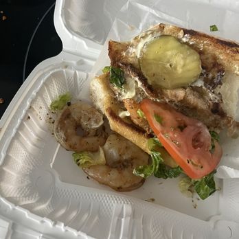 Lisas Southern Smokehouse - Under cooked shrimp - Barbeque Near Me - Clovis, California Lisas Southern Smokehouse - Under cooked shrimp - Barbeque Near Me - Clovis, California
