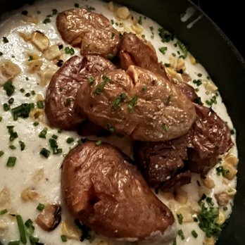 Drifters - Charred corn and smashed potatoes SO GOOD - Cocktail Bars Near Me - South Chatham, Massachusetts