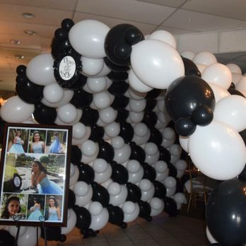 Balloons With A Twist - Balloon Services Near Me Balloons With A Twist - Balloon Services Near Me
