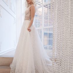 Roxana Shine - Creating your perfect wedding look.