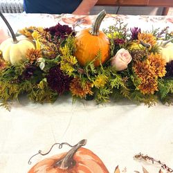 Fairview Gardens - Fall / Thanksgiving Centerpiece
