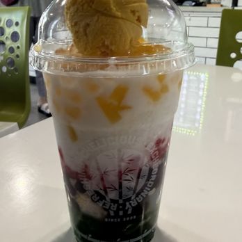 BAMBU - 16. Mango Halo Halo - Juice Bars & Smoothies Near Me - Elk Grove, California