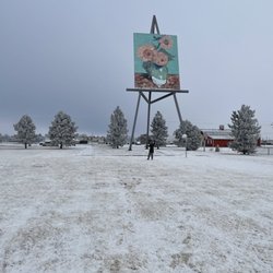 World’s Largest Painting On Easel - Go big or go home!