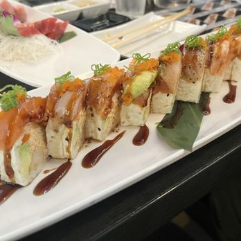Mikomi Sushi - MIKOMI SPECIAL ROLL - Sushi Bars Near Me - West Covina, California Mikomi Sushi - MIKOMI SPECIAL ROLL - Sushi Bars Near Me - West Covina, California