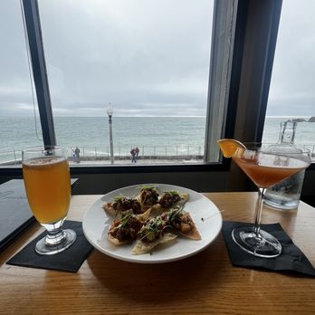 Moonraker Restaurant - Ahi Tuna Poke Nachos - New American Near Me - Pacifica, California