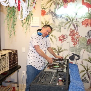 80s and DISCO DJ Special K - DJ - DJs Near Me 80s and DISCO DJ Special K - DJ - DJs Near Me
