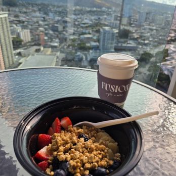Fusion Cafe - Acai bowl and oats milk latte - Coffee & Tea Near Me - Honolulu, Hawaii