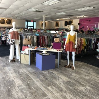 Plato's Closet - Used, Vintage & Consignment Near Me - Denton, Texas