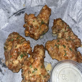 Xscape - Garlic Parmesan wings - Lounges Near Me - Queens, New York Xscape - Garlic Parmesan wings - Lounges Near Me - Queens, New York