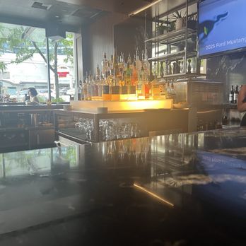 JOEY Bellevue - New American Near Me - Bellevue, Washington