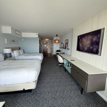 DoubleTree by Hilton Ocean City Oceanfront - Hotels Near Me - Ocean City, Maryland