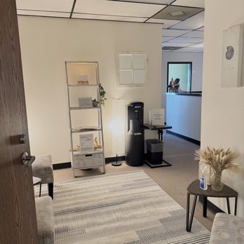 ADR Wellness - Waiting Room - Counseling & Mental Health Near Me - Carlsbad, California ADR Wellness - Waiting Room - Counseling & Mental Health Near Me - Carlsbad, California