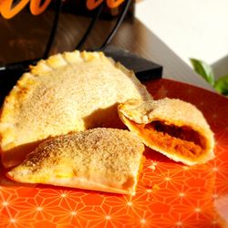 Empanada Noshery - Try our dessert empanadas! Here's our pumpkin pie empanada!