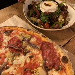VIP Very Italian Pizza - Pizza and salad