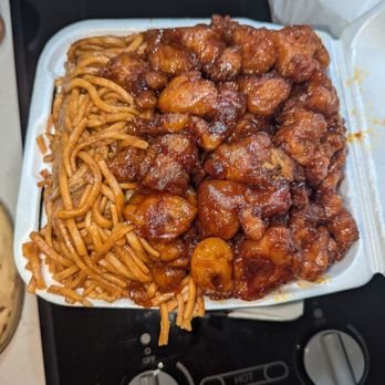 Chinese Kitchen - Orange chicken and chow mein! - Chinese Near Me - Hawthorne, California Chinese Kitchen - Orange chicken and chow mein! - Chinese Near Me - Hawthorne, California