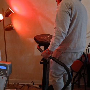 Red Light Therapy Queens - Elijah kicks of lymphatic drainage on the total vibration device to release collapsed fat cells and toxins. - Skin Care Near Me - Forest Hills, New York Red Light Therapy Queens - Elijah kicks of lymphatic drainage on the total vibration device to release collapsed fat cells and toxins. - Skin Care Near Me - Forest Hills, New York