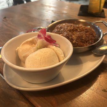 Picazzo's Healthy Italian Kitchen - Hot Apple Crisp - Gluten-Free Near Me - Glendale, Arizona Picazzo's Healthy Italian Kitchen - Hot Apple Crisp - Gluten-Free Near Me - Glendale, Arizona