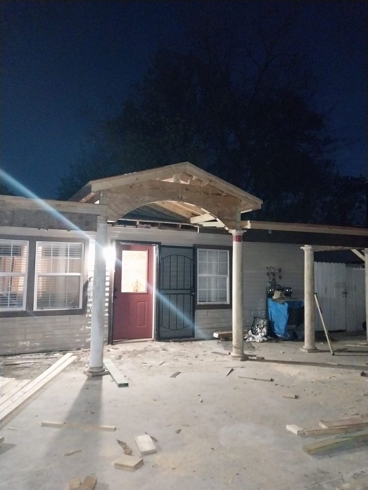 Slide of Montes Framing & Construcción