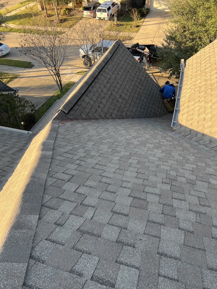 Slide of Elite Disaster Recovery