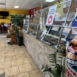 Aki's Food To Go & Oriental Grocery