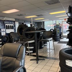 Pep Boys - Just chilling as repairs are being done