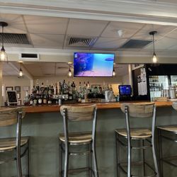 Preston's Corner Bar & Grill - Inside