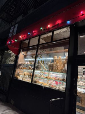 Eli's Essentials And Wine Bar by null