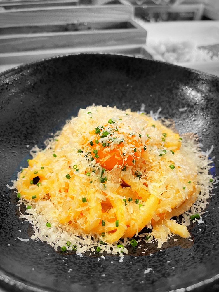 TUNA KAHUNA Updated September 2024 1296 Photos & 691 Reviews 1117