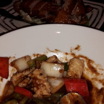 Leon d'Oro - Squid with veggies - Asian Fusion Near Me - Milan, Michigan