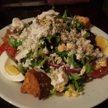 Red Oak Kitchen - Garden salad that accompanied mahi taco special - New American Near Me - Odessa, Texas