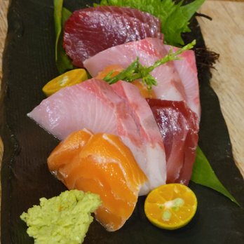 Zigu - Sashimi platter - Seafood Near Me - Honolulu, Hawaii