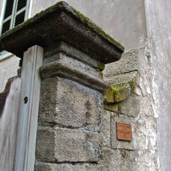 Llambias House