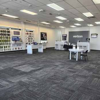 Verizon - Mobile Phones Near Me - Shirley, New York Verizon - Mobile Phones Near Me - Shirley, New York