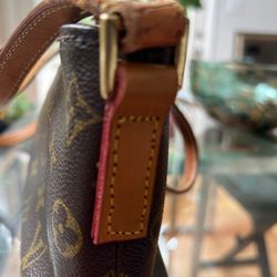 Northway Shoe and Repair - Purse